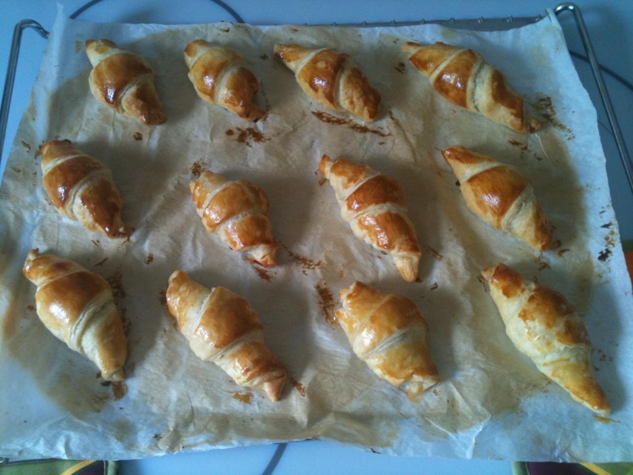 Petits croissants au saumon