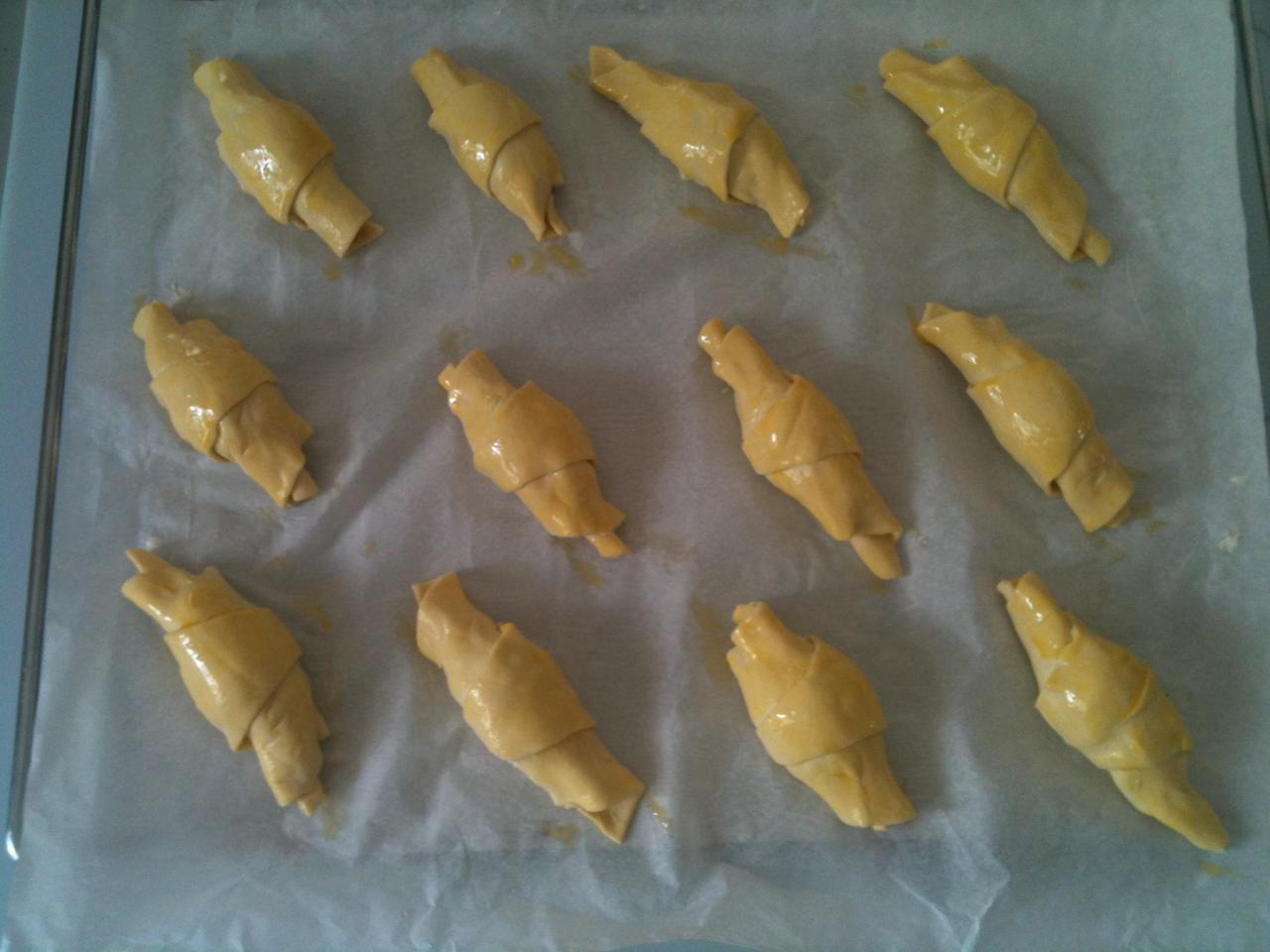 Mini croissants au saumon